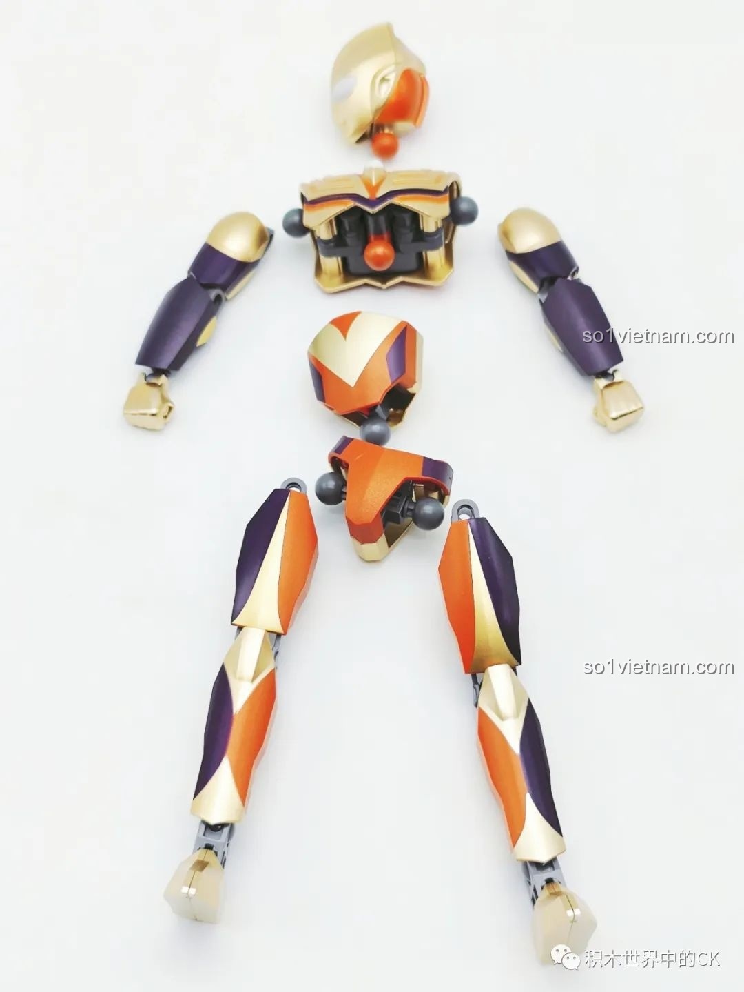 Quá trình lắp ráp chi tiết Tượng Lắp Ghép Tỏa Sáng Tiga Ultraman 75033 Qman