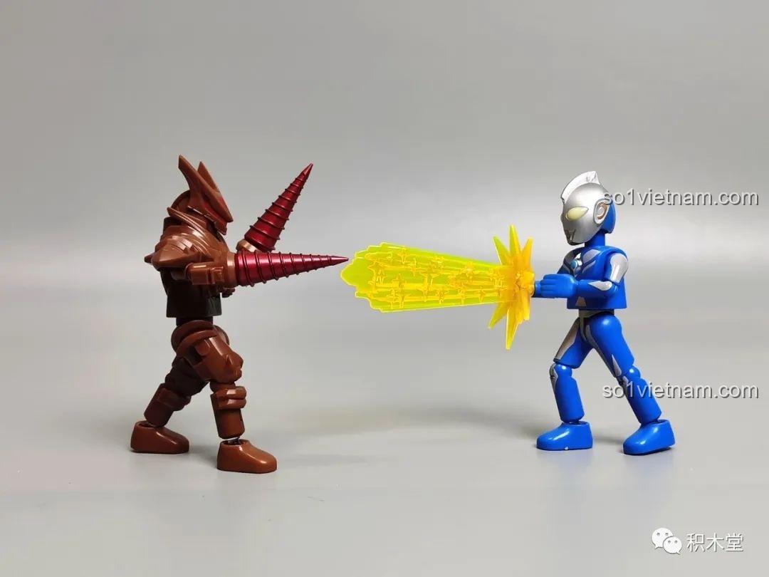 Nhân vật Ultraman BLOKEES 71217 hoàn chỉnh