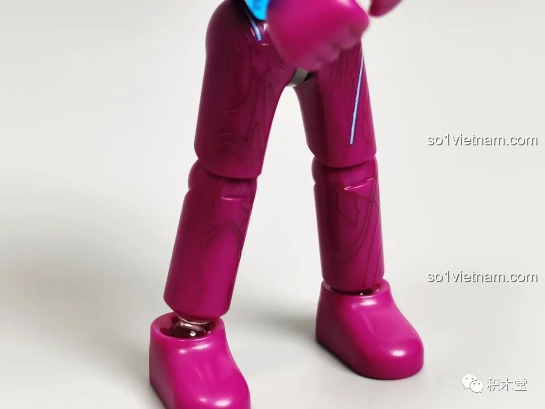 Nhân vật Ultraman BLOKEES 71217 hoàn chỉnh