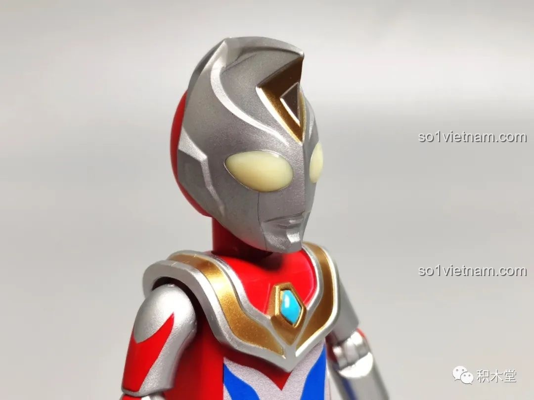 Nhân vật Ultraman BLOKEES 71217 hoàn chỉnh