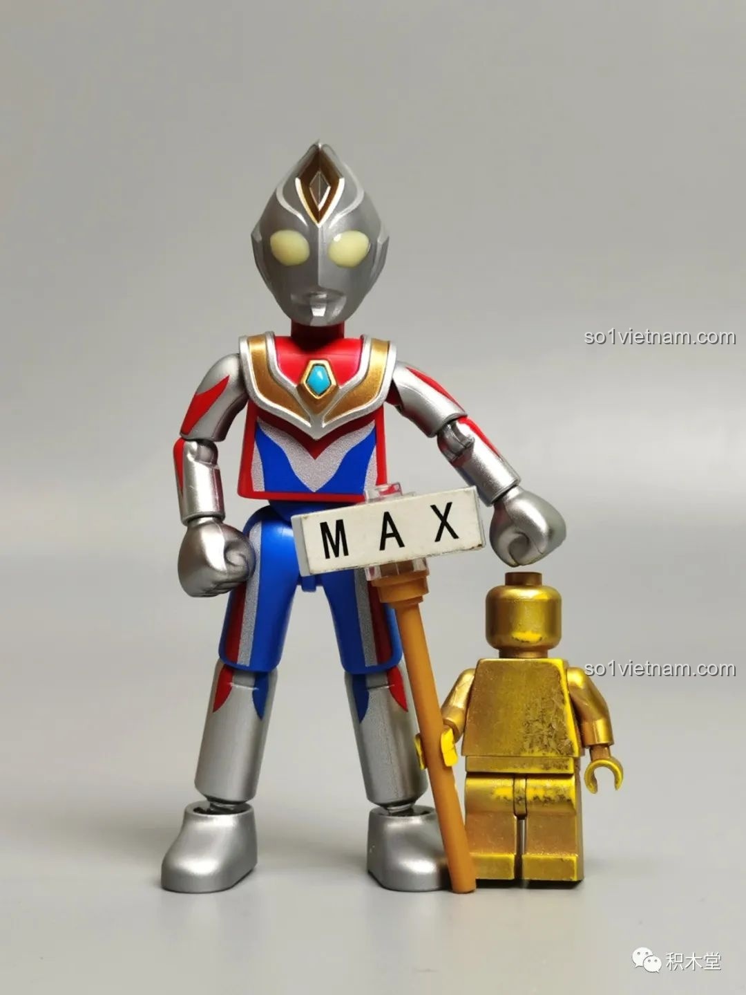 Nhân vật Ultraman BLOKEES 71217 hoàn chỉnh