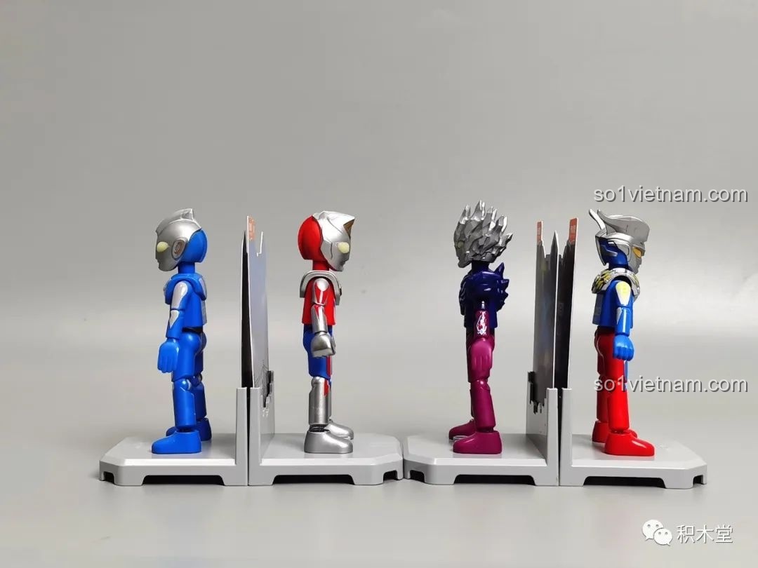 Nhân vật Ultraman BLOKEES 71217 hoàn chỉnh