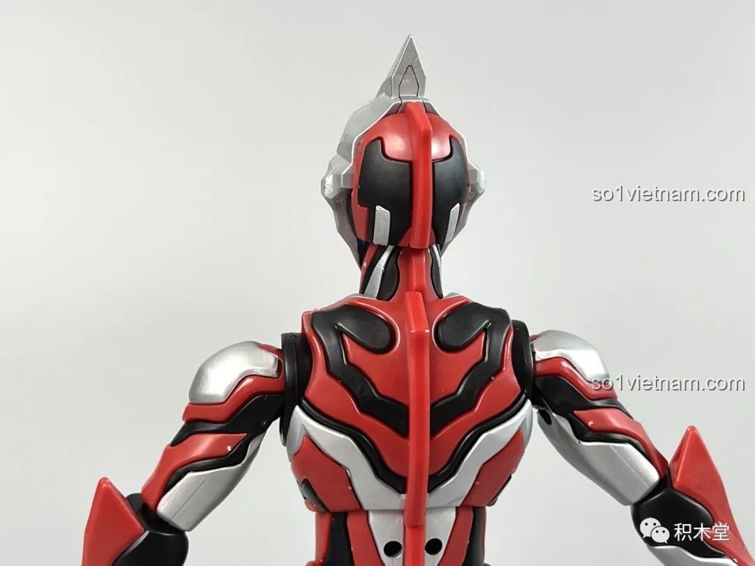 Các bộ phận chi tiết của mô hình lắp ráp Ultraman Geed 71219 BLOKEES