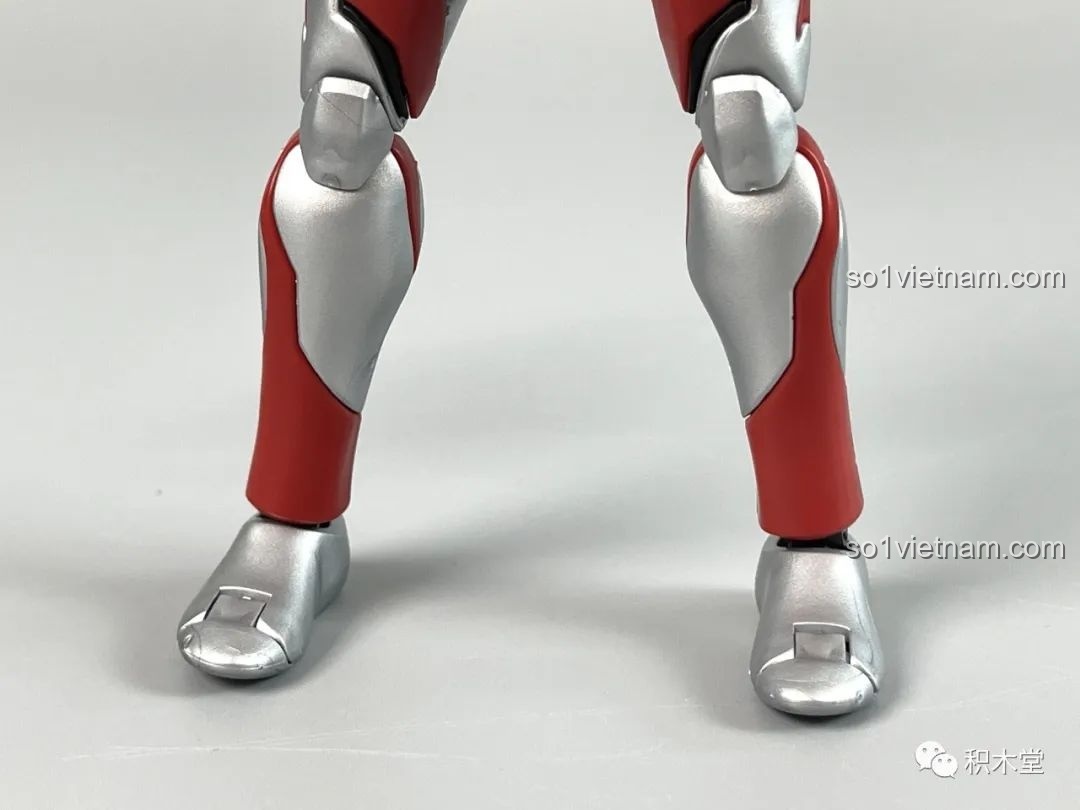 Các bộ phận chi tiết của mô hình lắp ráp Ultraman Geed 71219 BLOKEES