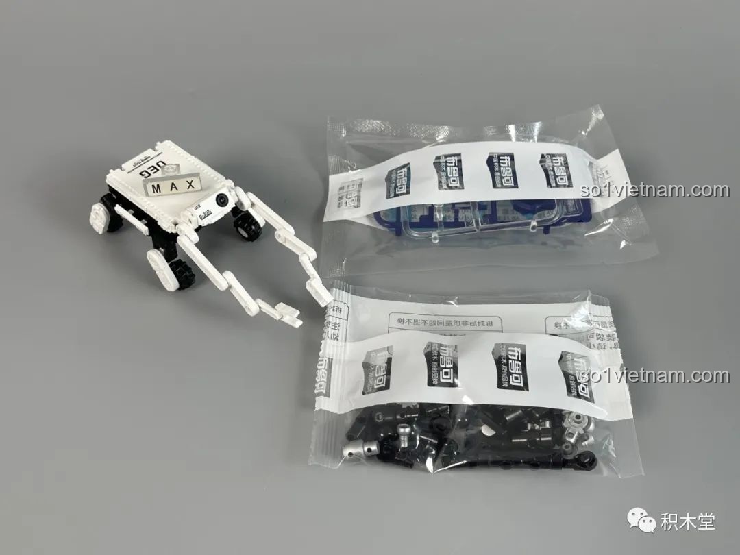 Chi tiết phần cổ của mô hình lắp ráp Ultraman Geed 71219 BLOKEES