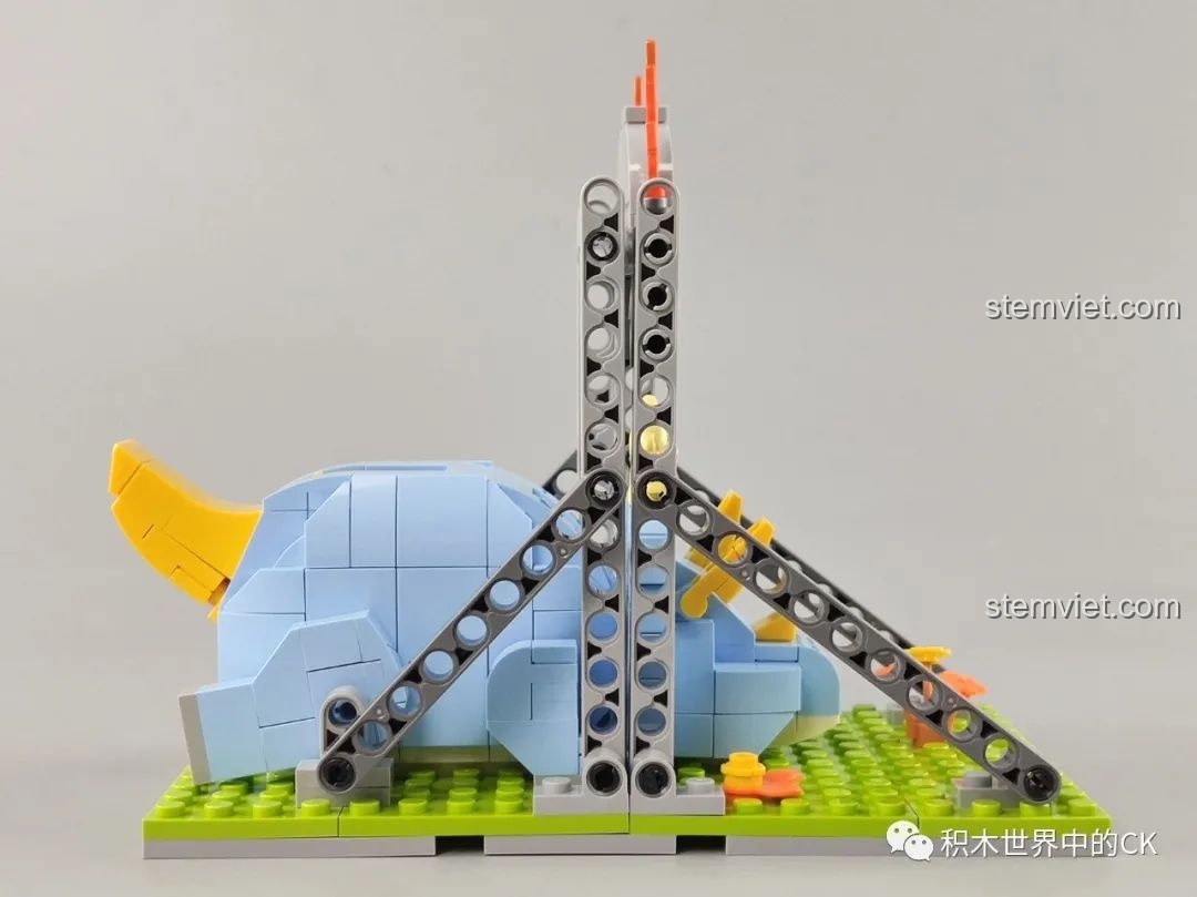 Unboxing bộ lắp ráp khung ảnh khủng long tò mò JAKI Fun Desk, các mảnh ghép