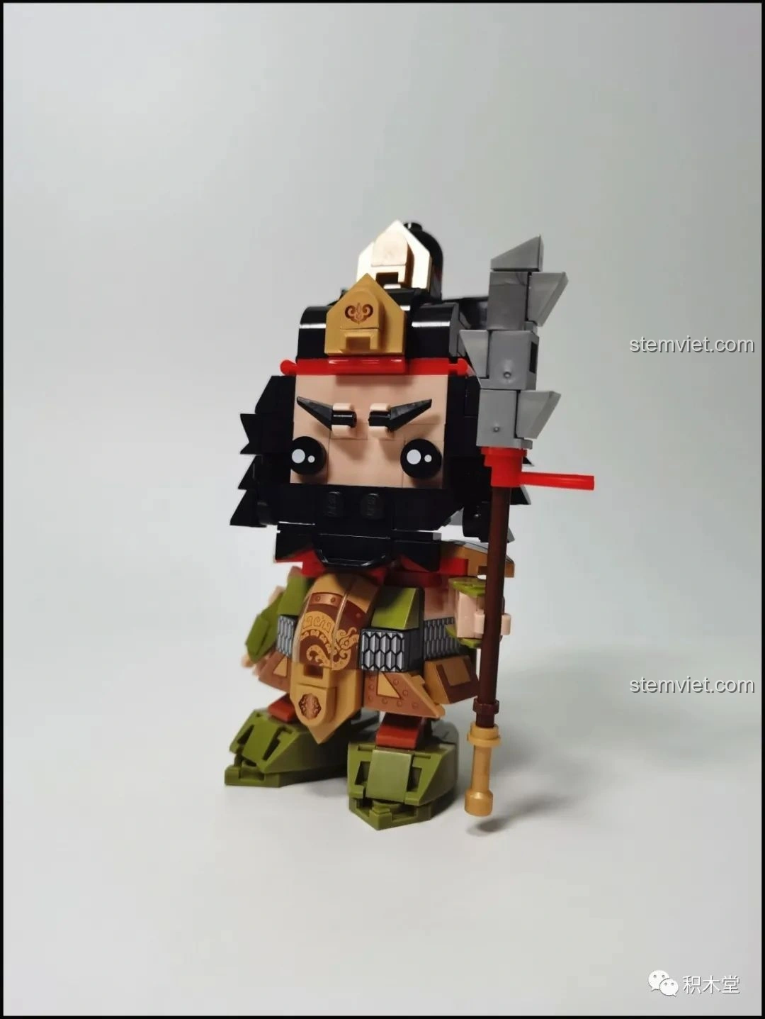 Hộp và linh kiện của mô hình lắp ráp Sluban Q-Bricks Gia Cát Lượng M38-B0761-S.