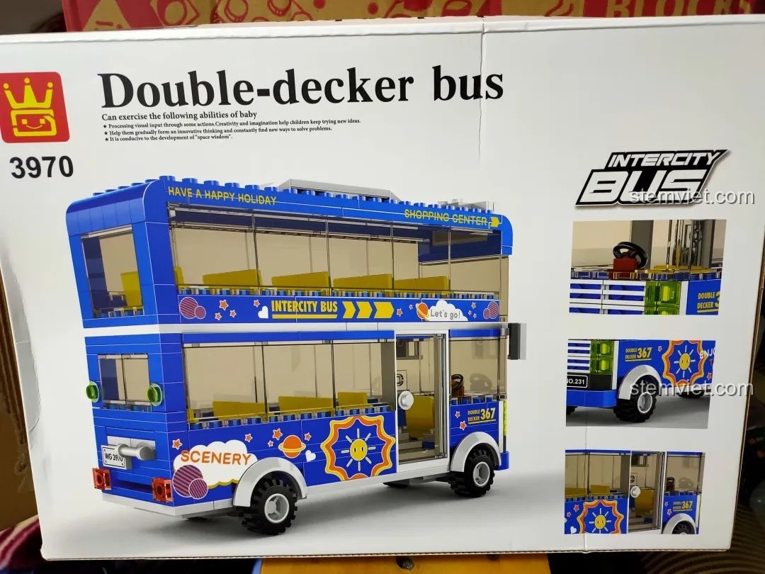 Cận cảnh mặt trước hộp Wange 3970, thể hiện rõ thiết kế xe buýt hai tầng màu xanh.