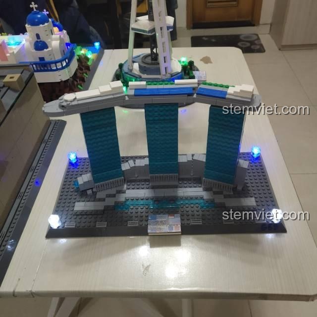 Khách sạn Marina Bay Sands Singapore WANGE 4217 Bộ đồ chơi có đèn LED
