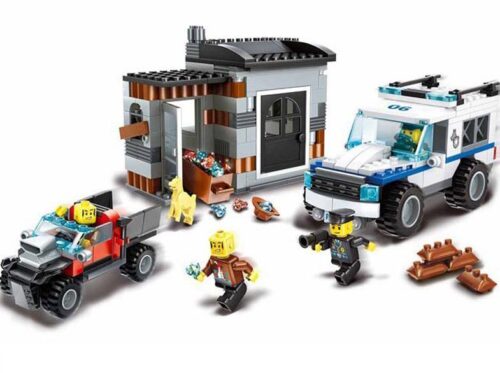 Bộ đồ chơi WANGE 52011 Đội Đặc Nhiệm Chó Cảnh Sát giá tốt cho bé trai 6 tuổi, mô hình cảnh sát với xe cảnh sát và trụ sở, nhiều chi tiết.