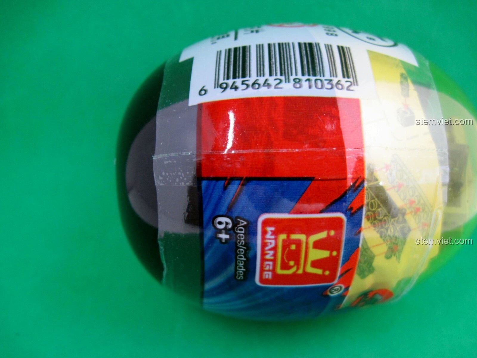 Logo hãng WANGE và mã vạch trên sản phẩm đồ chơi lắp ráp 6301 chính hãng