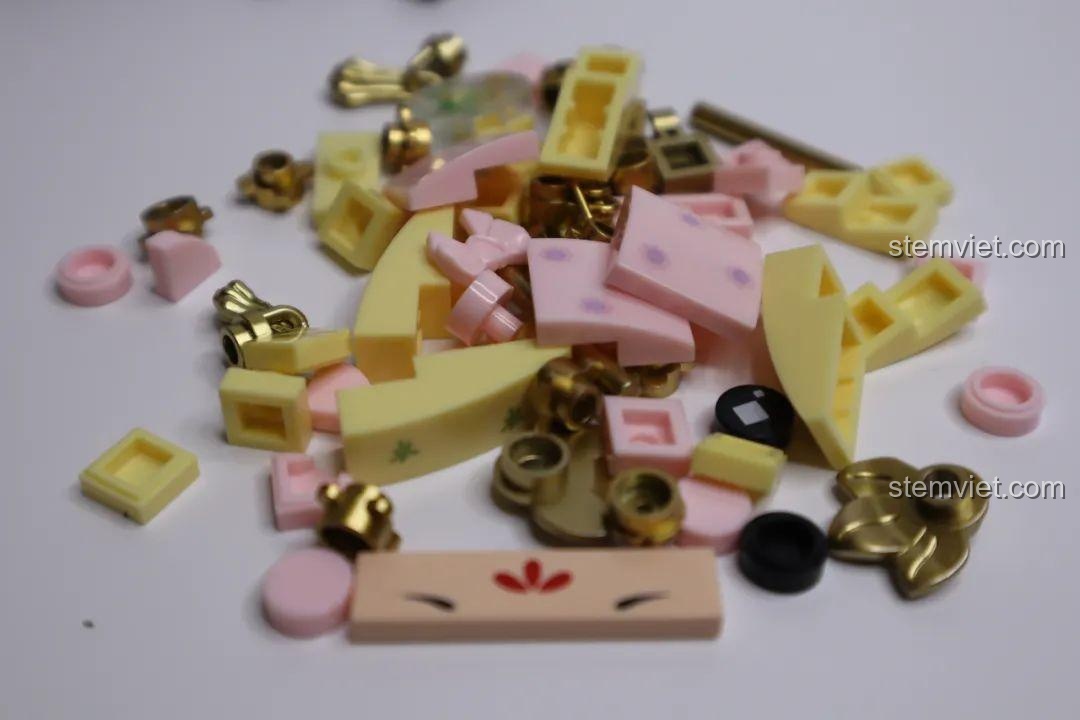 Mặt sau hộp sản phẩm Đế Đèn Hoa Phù Dung Phát Sáng Wekki 516034, Đế đèn phát sáng Wekki 034, bộ đồ chơi Đế Đèn Hoa Phù Dung 516034, 38 mảnh ghép, cho bé gái 6 tuổi, giá hời