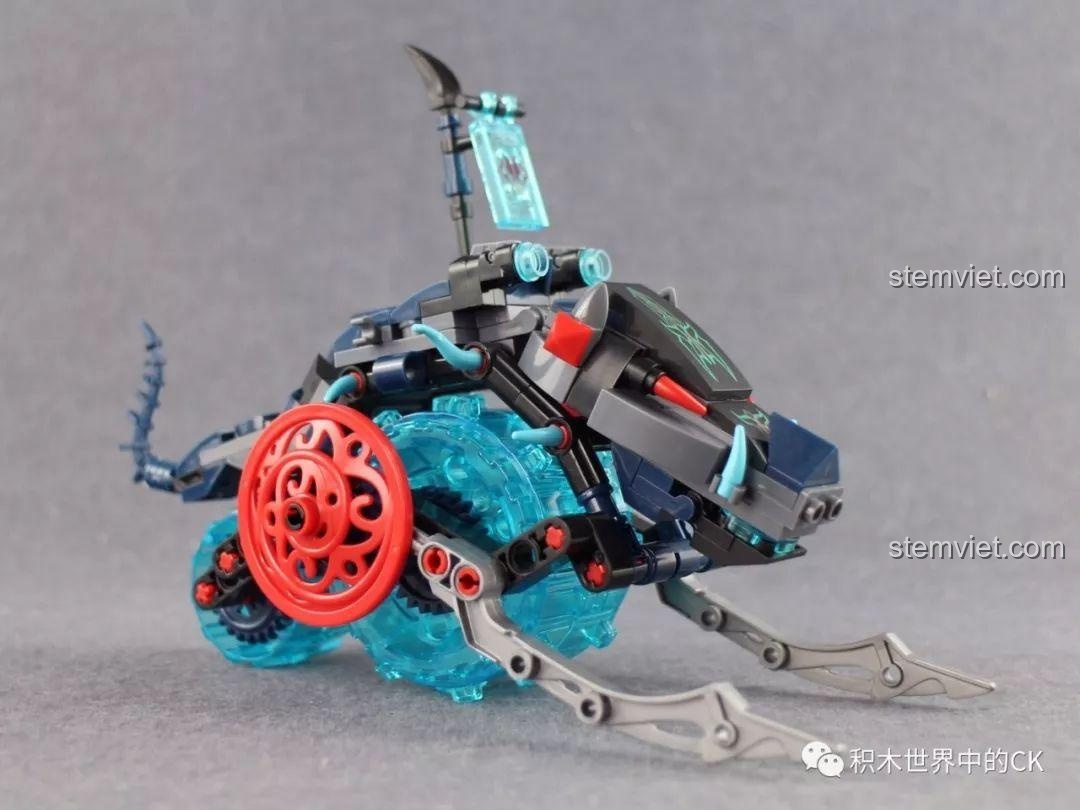 Góc nhìn bên trái của mô hình lắp ráp Winner 5047.