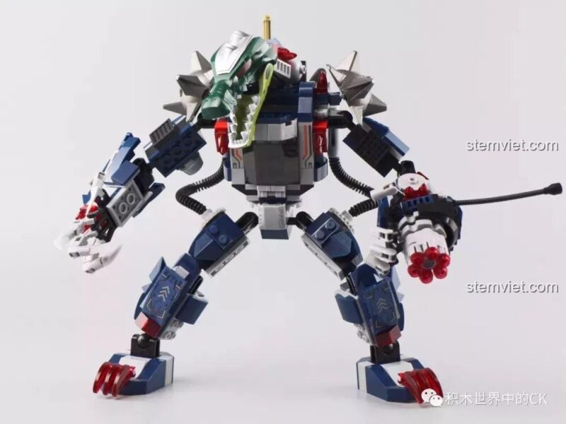 Robot Mecha Cá Sấu trong tư thế vươn tay tấn công đầy uy lực.
