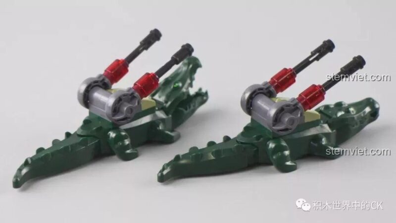 Cận cảnh hai pháo đài cá sấu di động với nòng súng có thể điều chỉnh.
