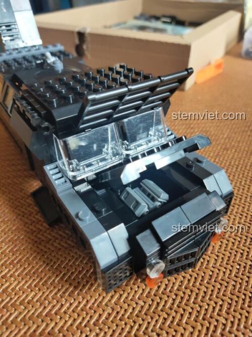 Xe bọc thép chống bạo động SWAT Justice Vanguard Winner 5122