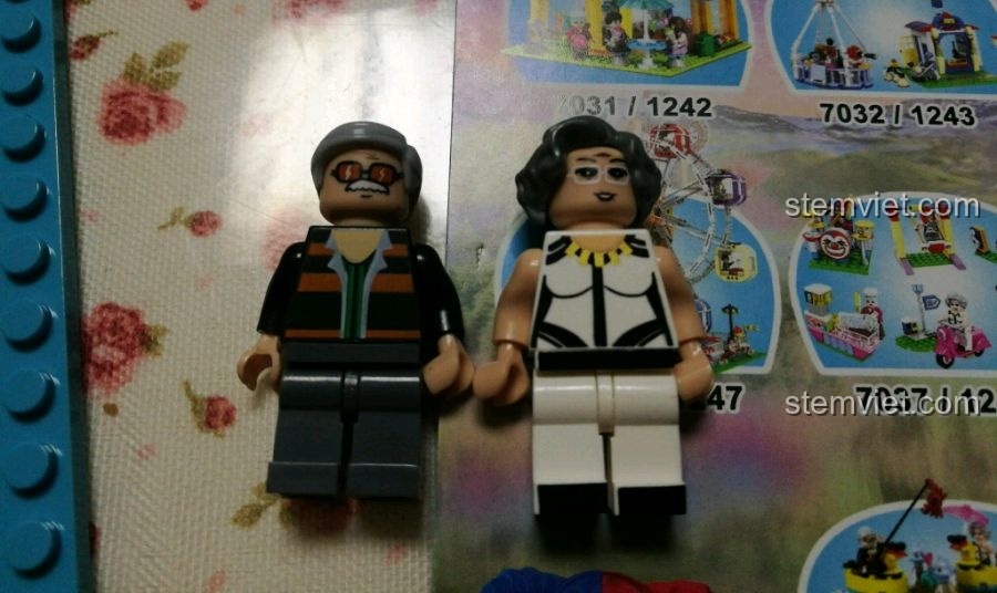 Cận cảnh cơ chế bánh răng của bộ Winner 7041, cho thấy sự tinh xảo trong thiết kế.