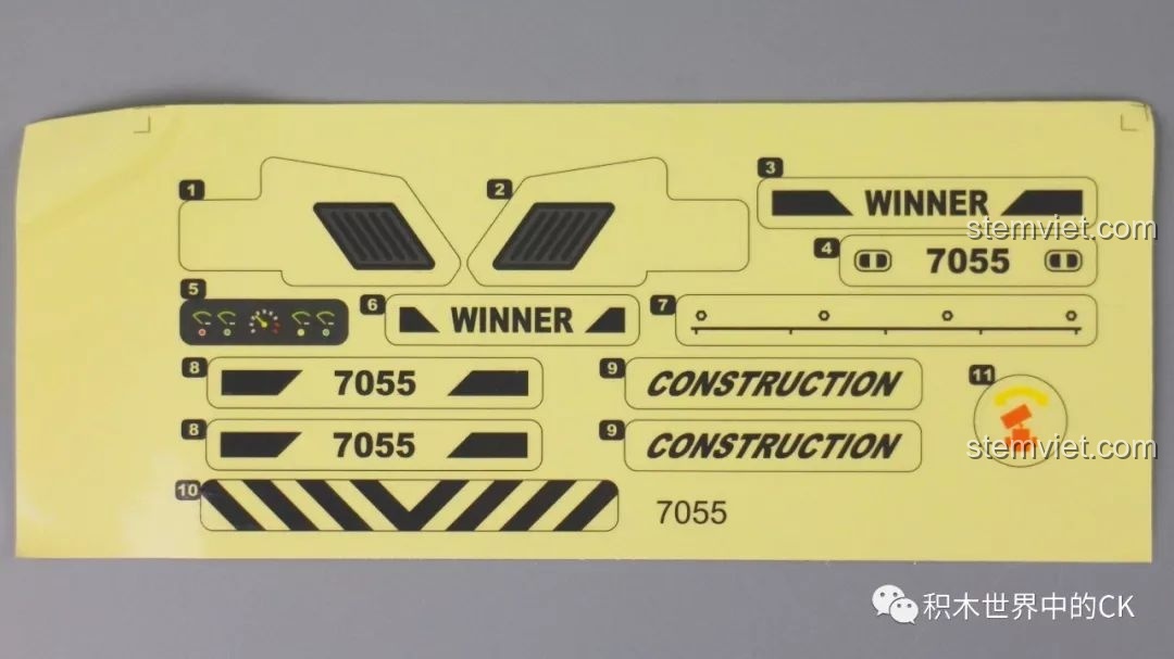 Tờ decal dán chi tiết cho bộ lắp ráp Winner 7055 Xe Lu Công Trình, giúp mô hình thêm phần chân thực và sinh động.