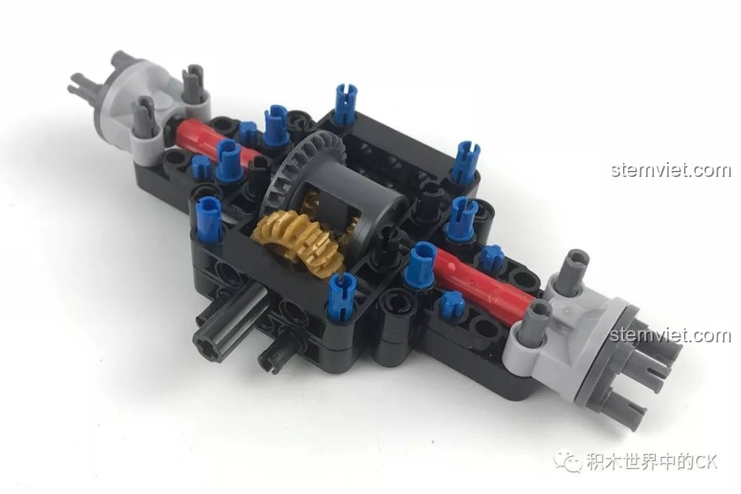 Cụm trục sau của Winner 7062 Xe Mui Trần Cổ Điển, với hệ thống bánh răng và truyền động.