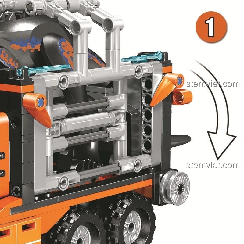 Cận cảnh cơ cấu lắp ráp của xe tải trong bộ lắp ráp Winner JEMLOU 8052 Xe Tải Bắt Khủng Long, thể hiện các khối lắp ghép chắc chắn. Đồ chơi xây dựng cho bé trai 6 tuổi.