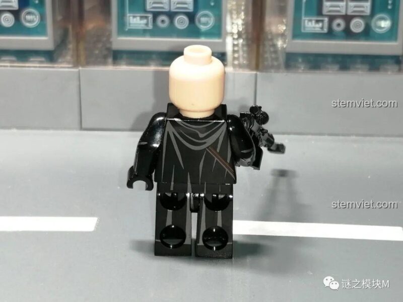 Minifigure Ahsoka Tano WM2203 từ series The Mandalorian, đồ chơi mô hình WM, chi tiết cao, phù hợp cho bé trai và bé gái 8 tuổi, giá tốt.