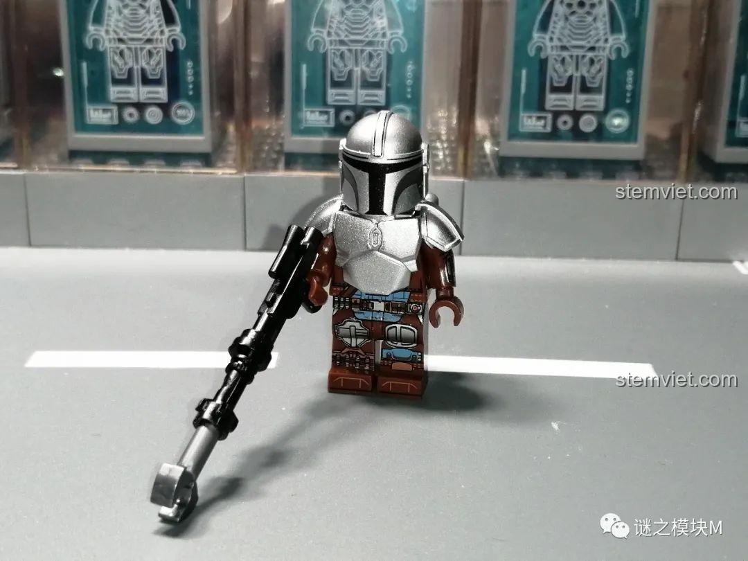 Minifigure The Mandalorian WM6121, bộ đồ chơi Star Wars, chi tiết in ấn sắc nét, phù hợp bé trai 8 tuổi.