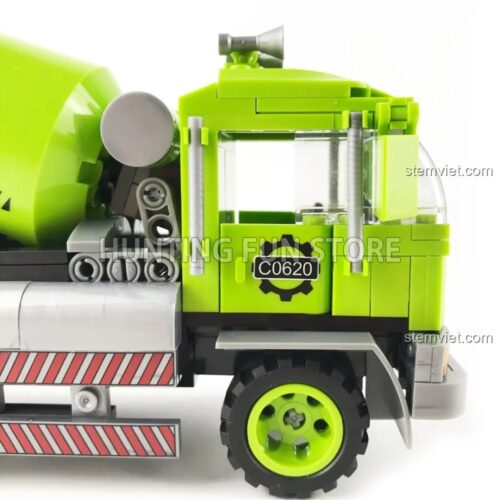 Xe trộn bê tông WOMA C0620A màu xanh lá