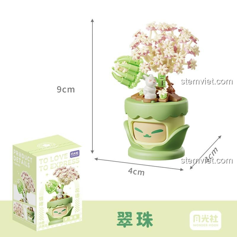Ảnh thể hiện kích thước thực tế của bộ xếp hình 804433 Chậu cây cảm xúc, cao 9cm và rộng 4cm, phù hợp để bàn.