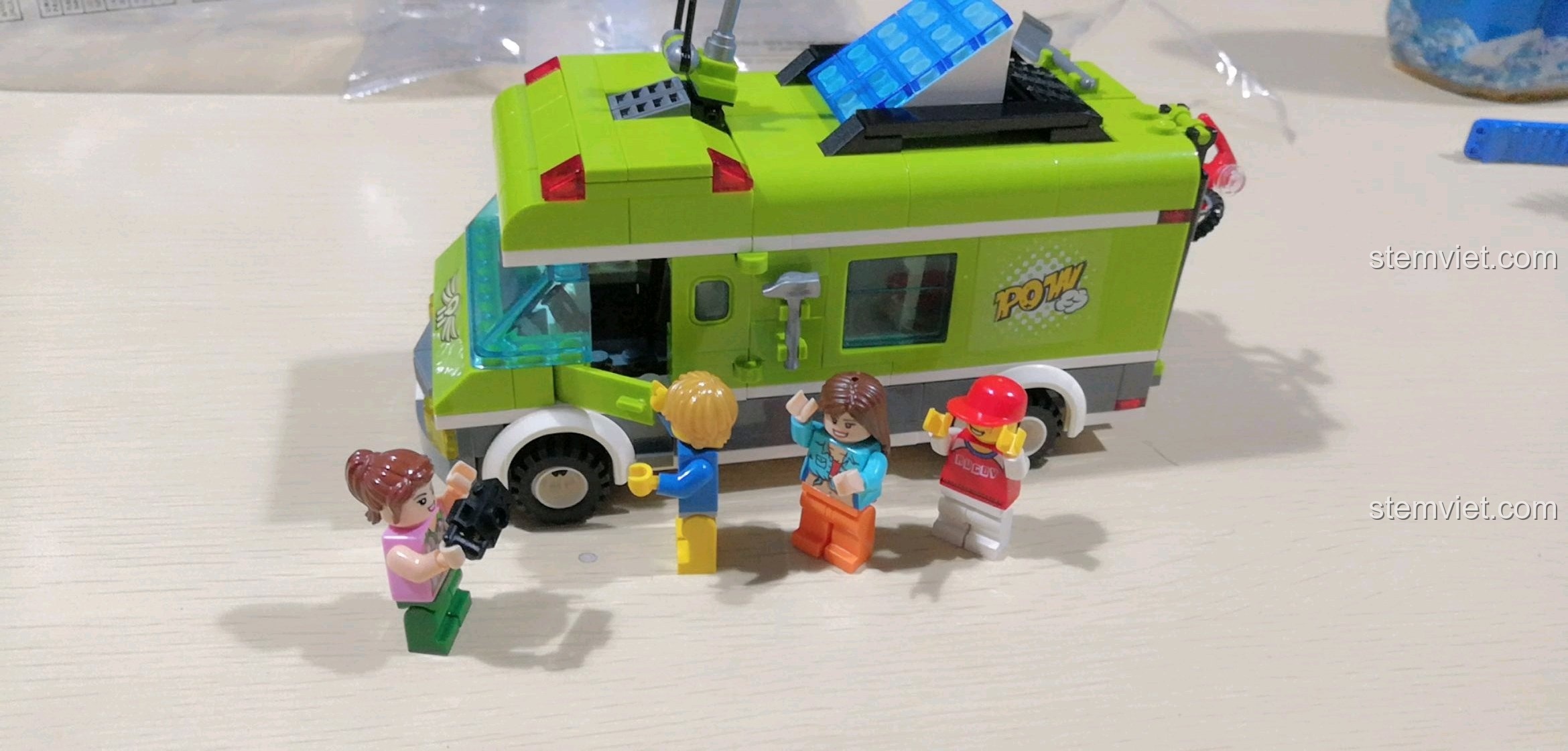 Chiếc xe cắm trại Happy Trip đã hoàn thiện, sẵn sàng cho chuyến đi