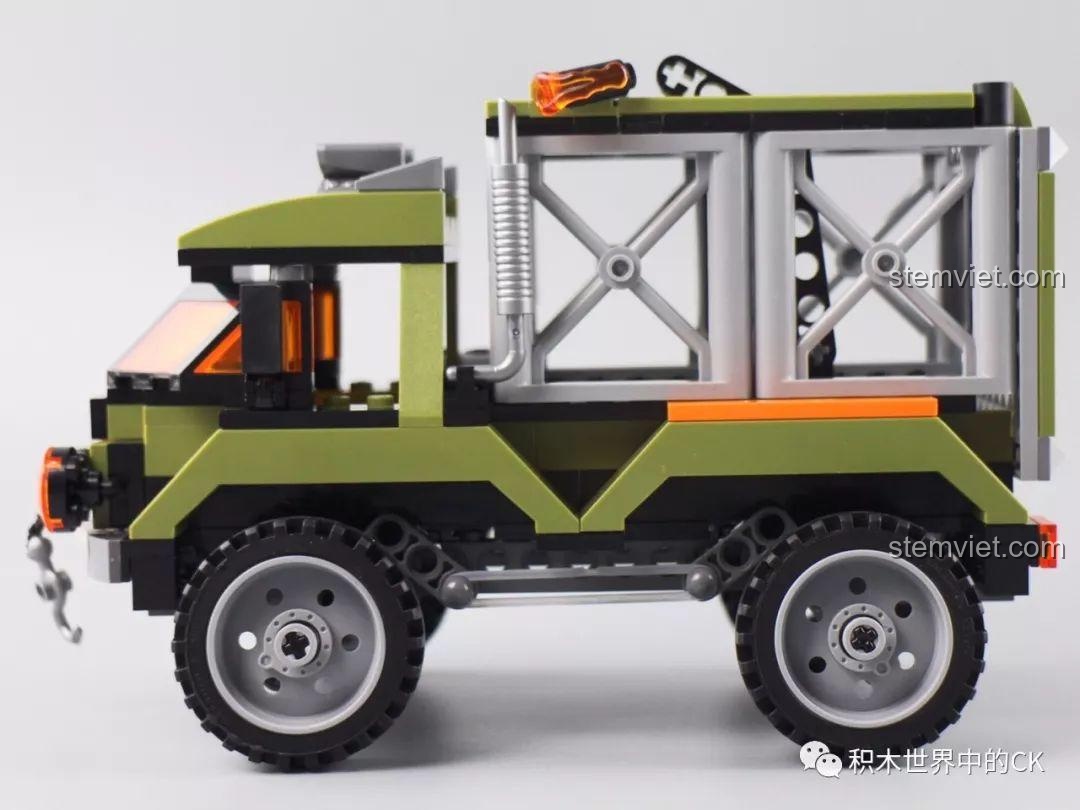 Xe cảnh sát trong bộ đồ chơi Cảnh sát Qman 1923 (mặt bên)