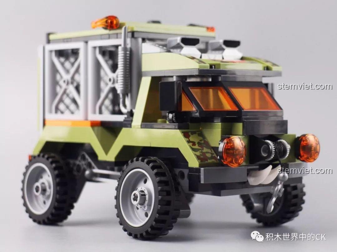 Xe cảnh sát trong bộ đồ chơi Cảnh sát Qman 1923 (mặt trước - chi tiết đèn và lưới tản nhiệt)