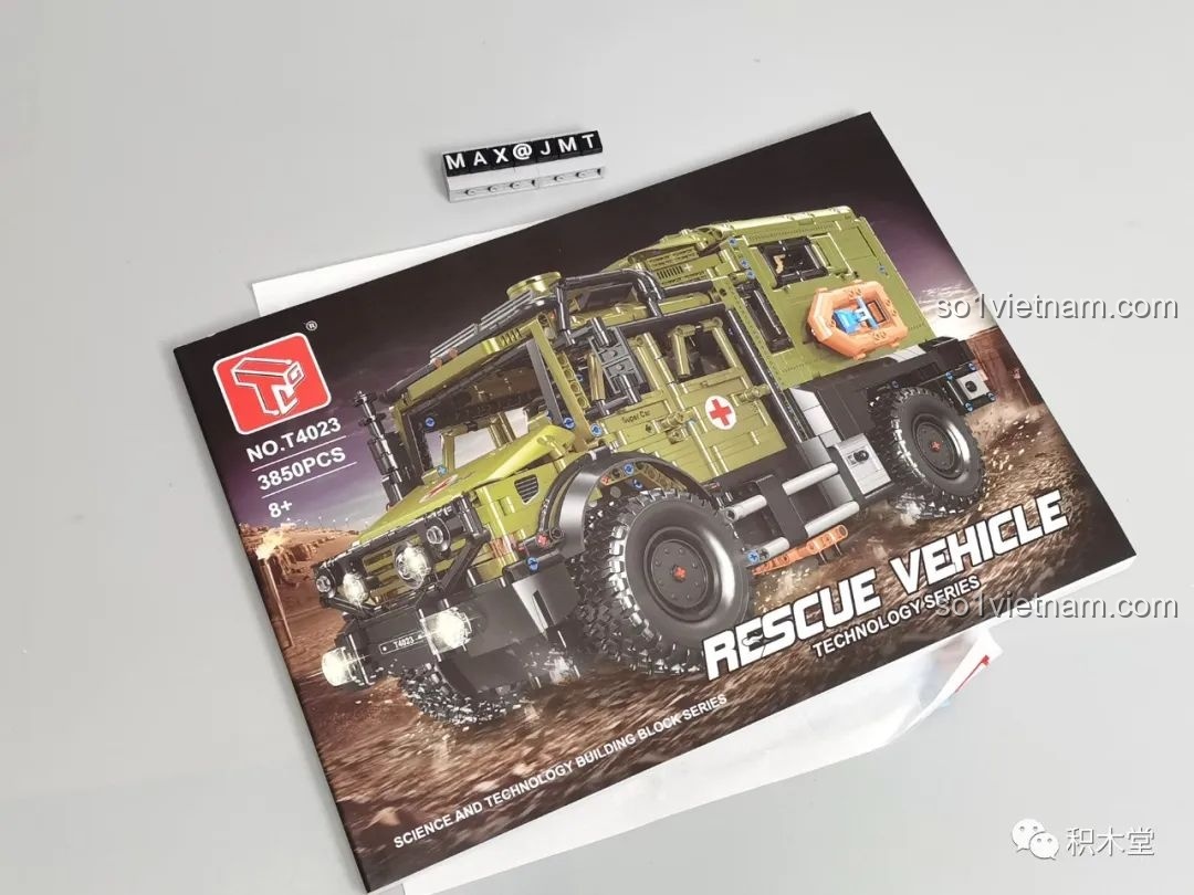 Các túi chi tiết nhỏ bên trong túi lớn số 2