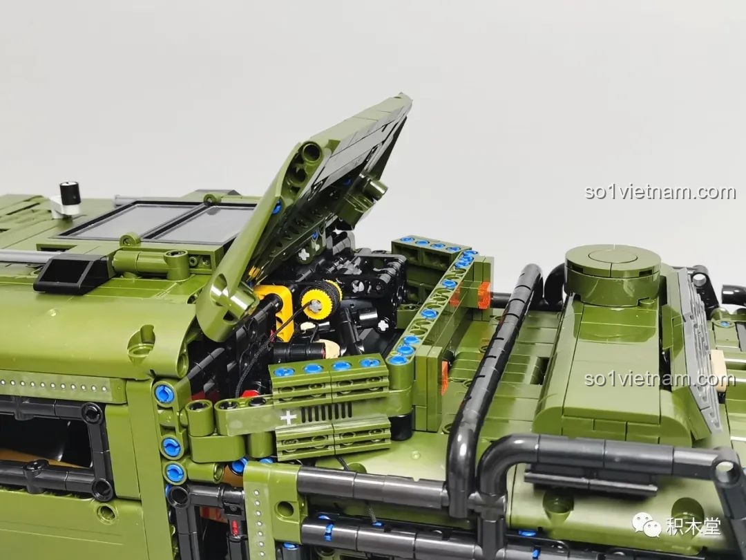 Chi tiết khung gầm và hệ thống truyền động