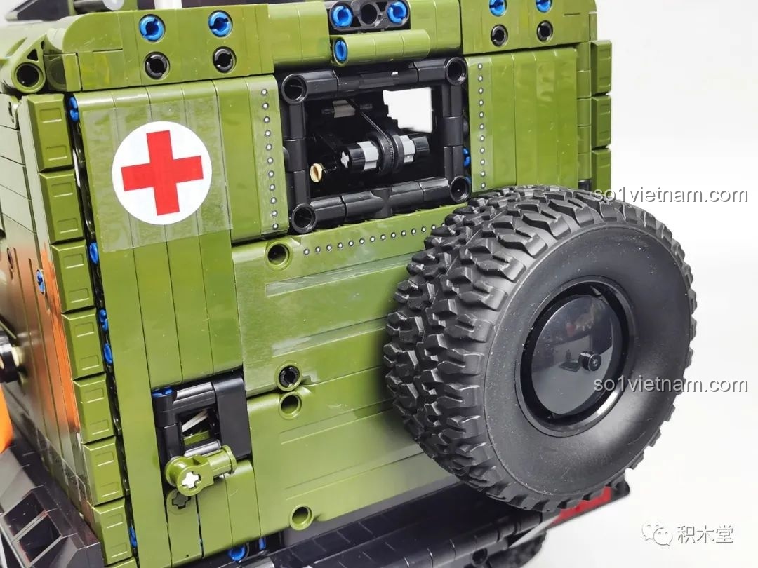 Chi tiết khung gầm và hệ thống truyền động
