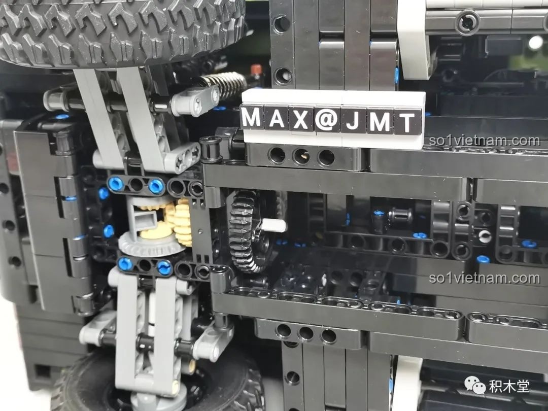 Chi tiết khung gầm và hệ thống truyền động