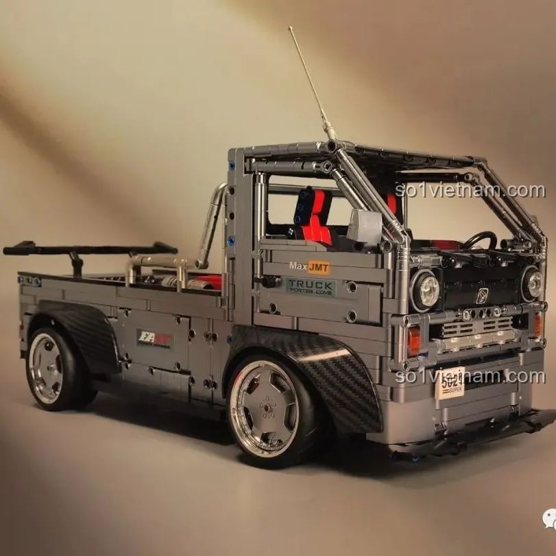 Chi tiết khung gầm và hệ thống truyền động