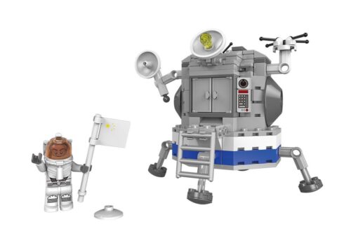 Bộ đồ chơi lắp ráp XINGBAO XB-16001 Tàu Đổ Bộ Mặt Trăng và phi hành gia, 236 chi tiết, phù hợp bé trai 6 tuổi, giá tốt.