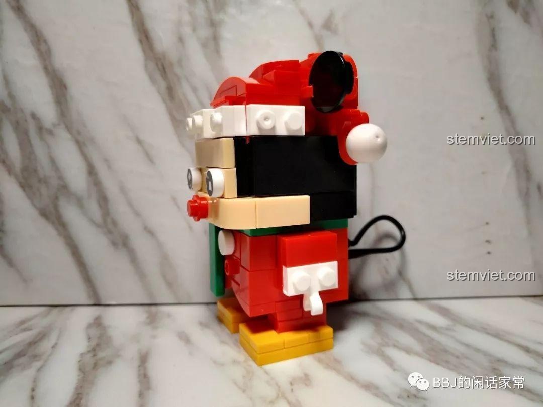 Mô hình BrickHeadz Chuột Mickey 8914C, bộ đồ chơi XINH, hình ảnh 4 hướng của mô hình hoàn chỉnh.