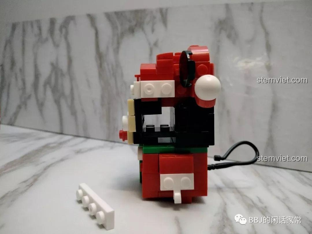 Bộ lắp ghép Chuột Mickey 8914C, đồ chơi mô hình XINH, thiết kế rỗng bên trong, cần cẩn thận khi lắp ráp.