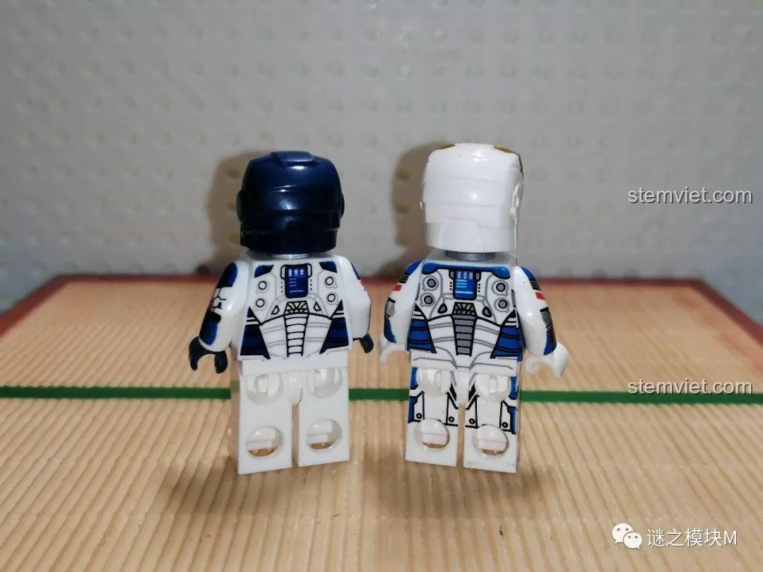 So sánh Minifigure Quân Đoàn Sắt XINH X0267, đồ chơi xếp hình Marvel, mặt lưng