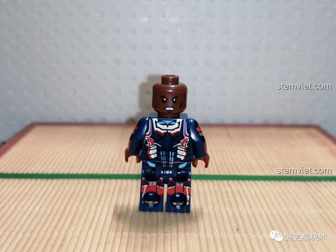 Minifigure Ultron phiên bản gốc XINH X0267, đồ chơi mô hình nhân vật Marvel, chi tiết in ấn.