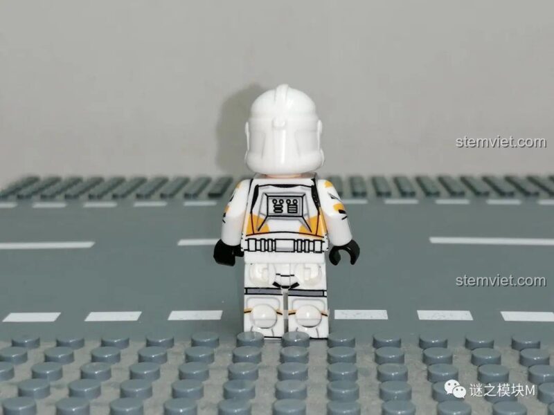 Bộ 8 Minifigure Chiến Binh Sao Hỏa XINH X0300 - 327th Legion Trooper