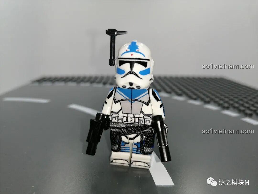 Minifigure ARC Trooper Fives XINH X0305 - mặt sau