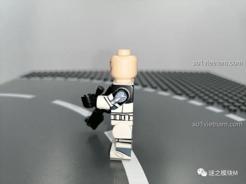 Minifigure Wolfpack Trooper XINH X0305 - mặt sau