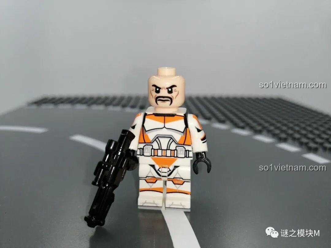 Review nhân vật Clone Trooper Boli Star Wars XINH X0305 (mặt sau)