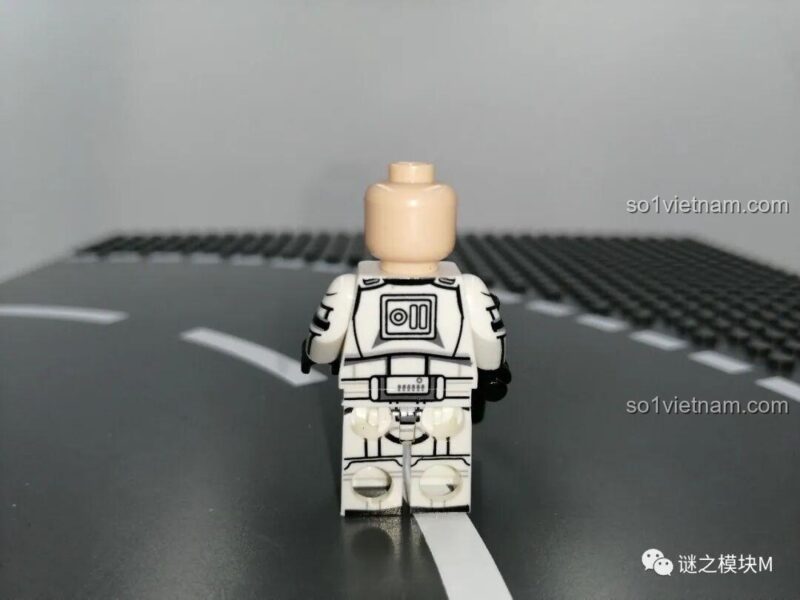 Review nhân vật Imperial Stormtrooper Commander Star Wars XINH X0305