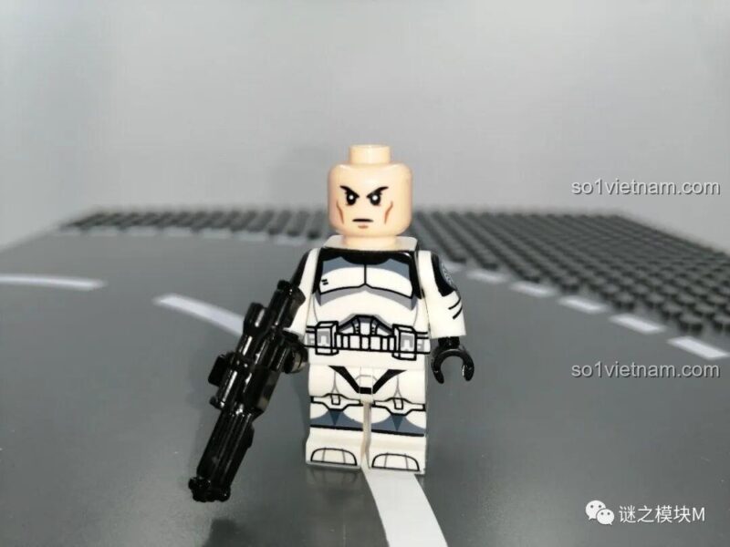 Minifigure Wolfpack Trooper Star Wars XINH X0305 với súng và đầu