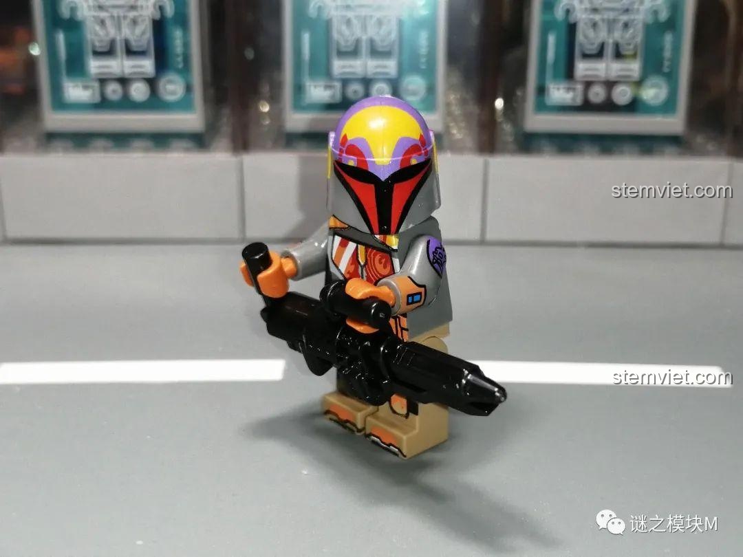 Minifigure Sabine Wren từ XINH Biệt Đội Clone Force 99, chi tiết sắc nét, đồ chơi mô hình cho bé trai 6 tuổi.