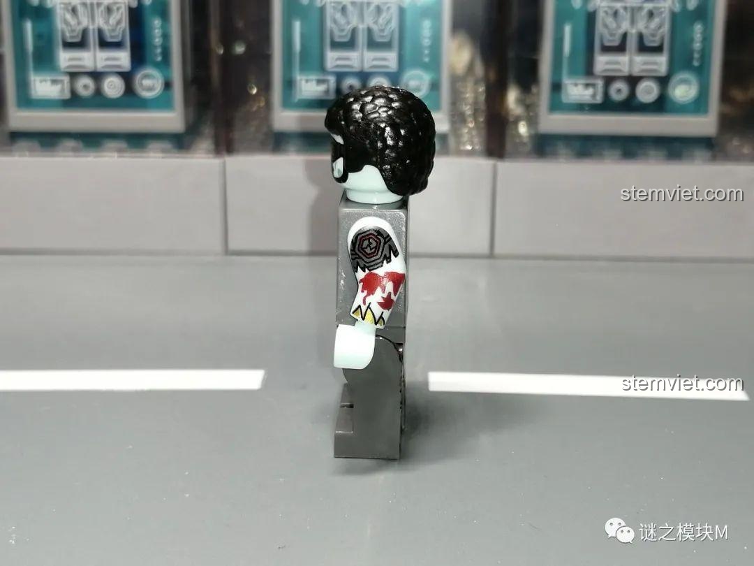 Bộ đồ chơi Minifigure Siêu Anh Hùng Zombie XINH X0325, đồ chơi lắp ráp Falcon zombie mặt bên