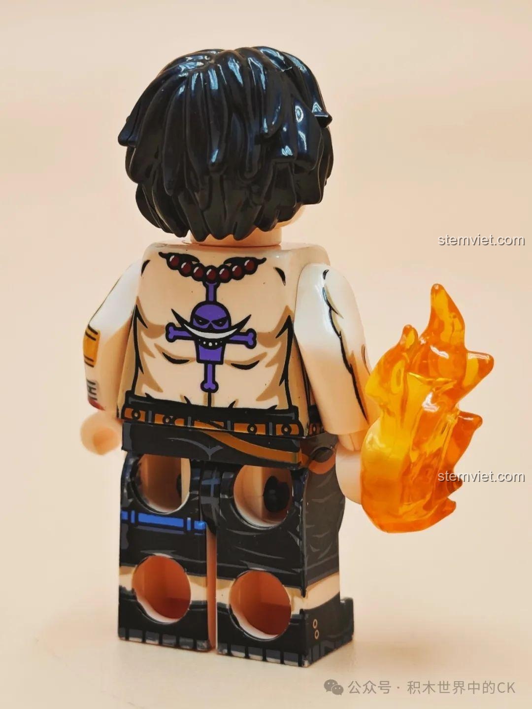 Bộ 8 Minifigure One Piece XINH X0353 - Hình ảnh chi tiết Marshall D Teach